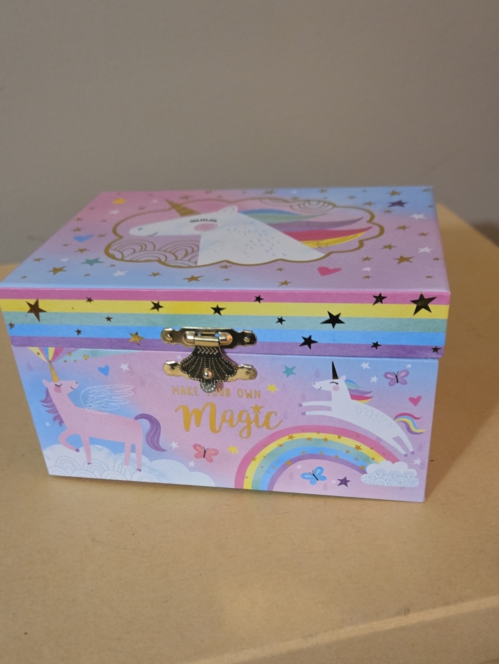 Jewelkeeper Unicorn Music Box Plays Somewhere Over The Rainbow